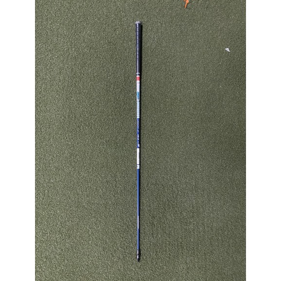 Graphite Design Tour AD Driver Shaft VR-5 Flex R1 Callaway Tip - Used